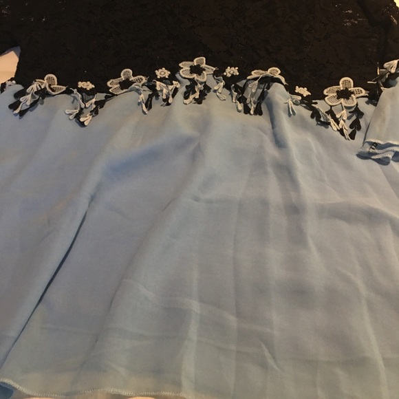 Lace blue and black delicate blouse size S - Picture 4 of 7